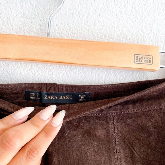 Zara leather scalloped chocolate brown mini skirt - Picture 3 of 5